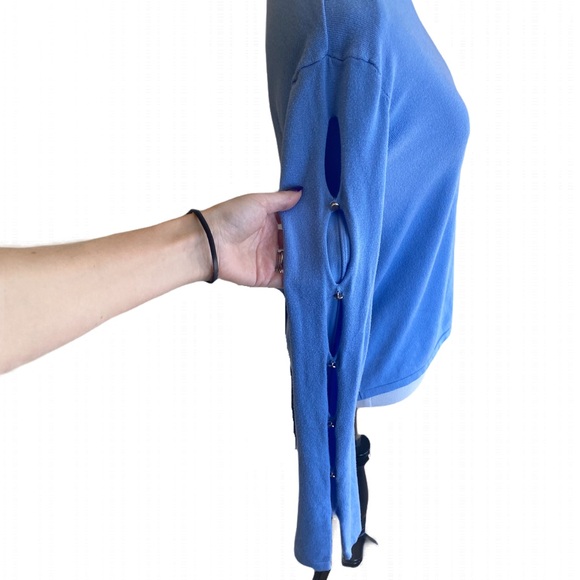 PHILOSOPHY Periwinkle Sweater with Sleeve Cut Outs - Picture 3 of 7